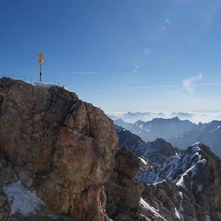 アム バダーシー グライナウ