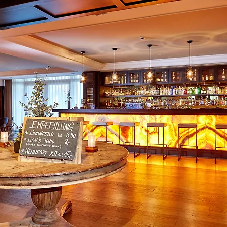 ホテル アム バダーシー 4*