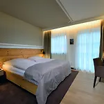Am Badersee Отель
