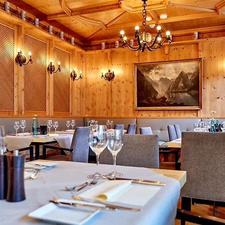 Hotel Am Badersee 4*